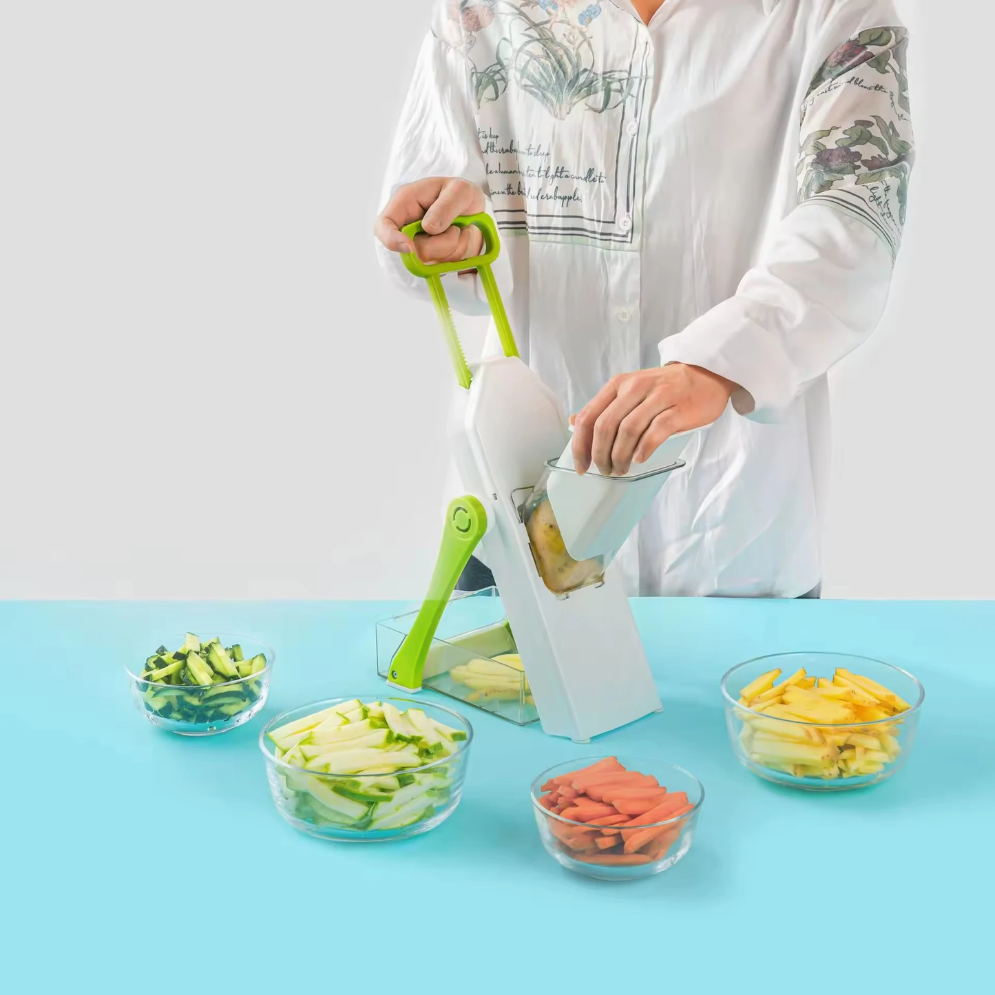 Multifunctional Vegetable Cutter, Slicer & Grater – Manual Kitchen Chopper